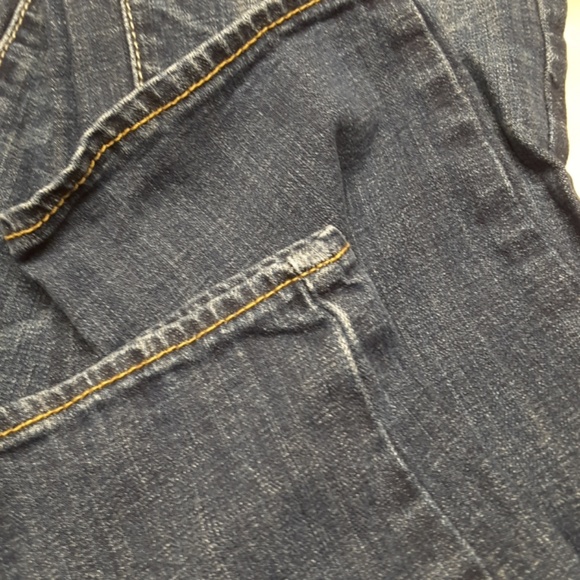 American Eagle jeans! - Picture 5 of 5